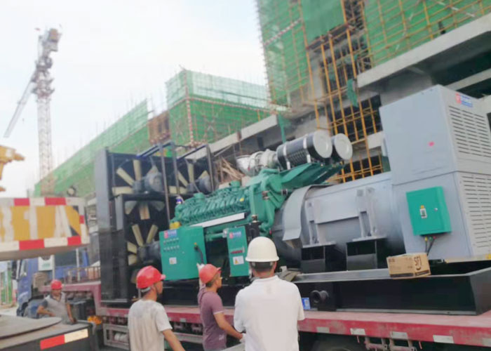 临沂金锣医院第二台2000KW.jpg 临沂金锣医院第二台2000KW.jpg